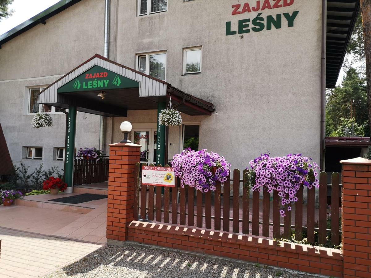 Zajazd Lesny Tuszyn Exterior photo